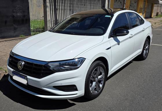 VOLKSWAGEN JETTA 1.4 250 TSI TOTAL FLEX R-LINE TIPTRONIC